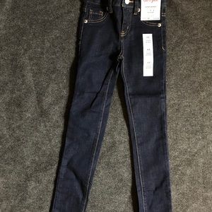 Dark blue cat and Jack jeans